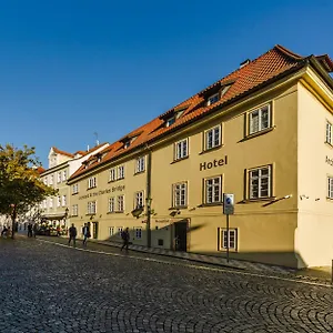 Archibald At The Charles Bridge 4*, Прага Чехия